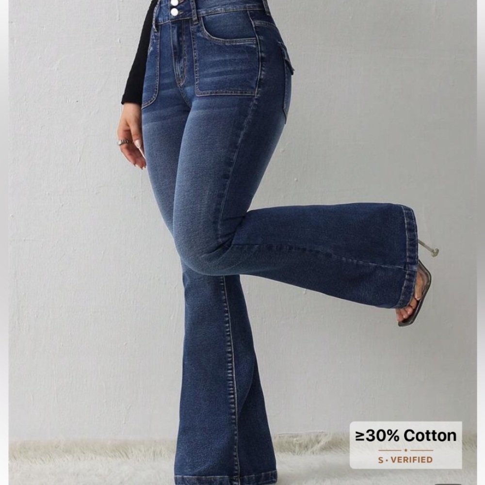 SHEIN Dark Blue Flare Jeans